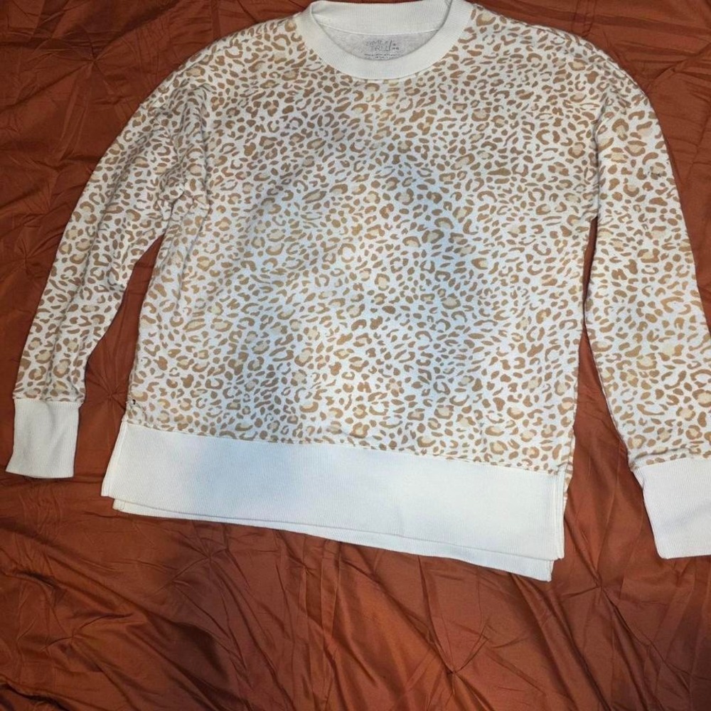 Leopard print crewneck sweatshirt by Time and Tru